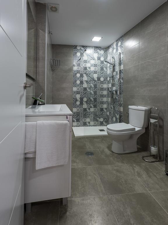 Apartamentos Turisticos Domus Seleqtia Plaza Mayor Caceres Ngoại thất bức ảnh