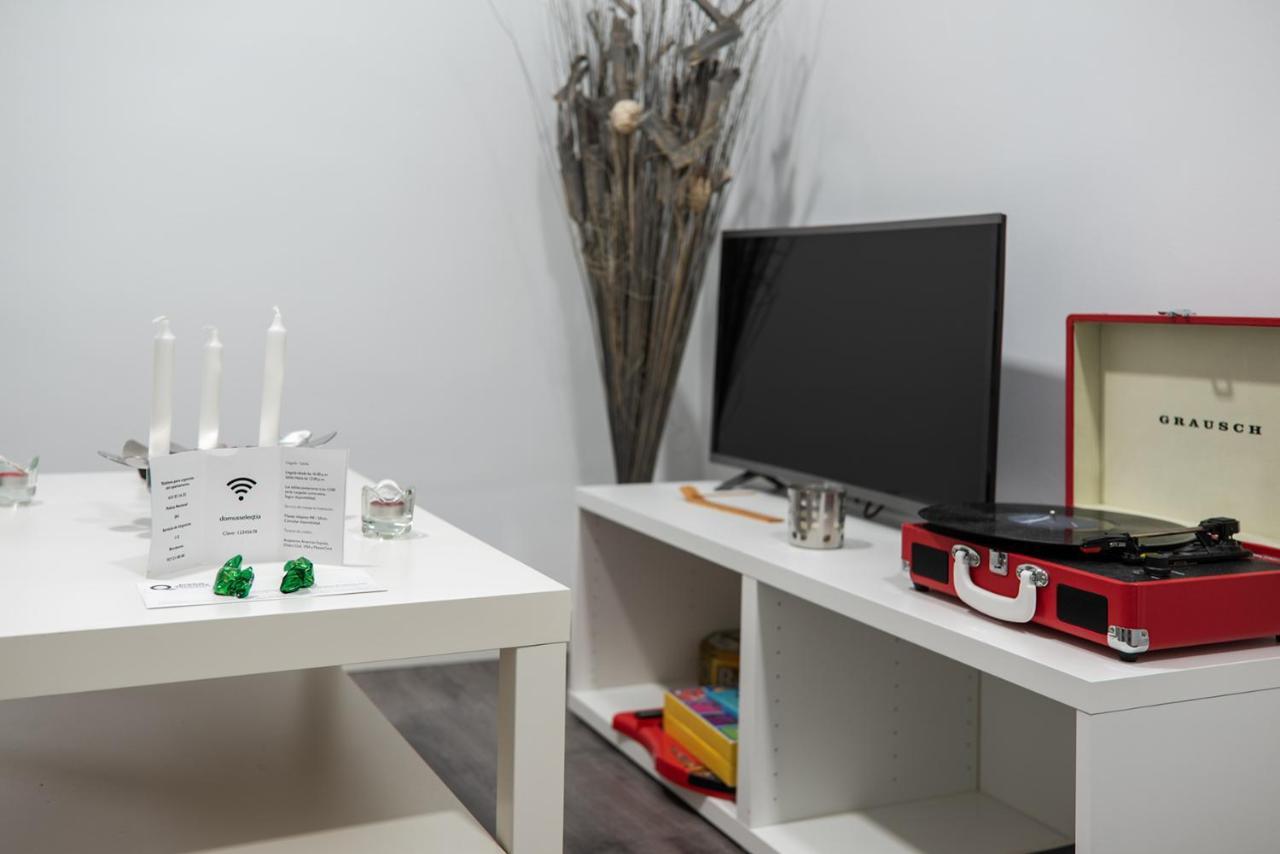 Apartamentos Turisticos Domus Seleqtia Plaza Mayor Caceres Ngoại thất bức ảnh